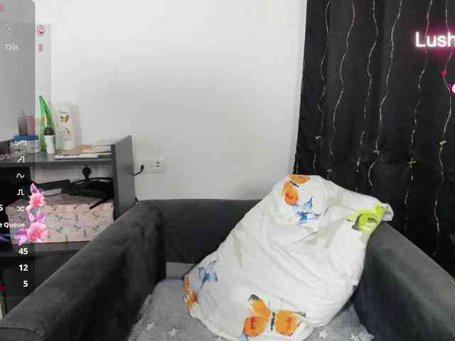 Alice_Rose webcam