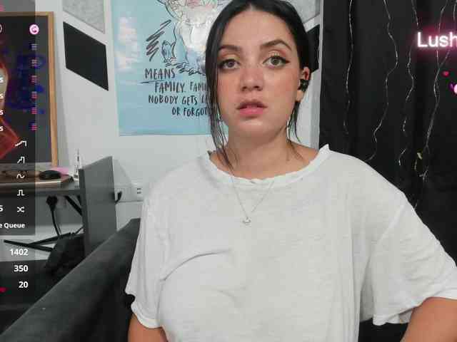 Alice_Rose webcam