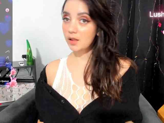 Alice_Rose webcam