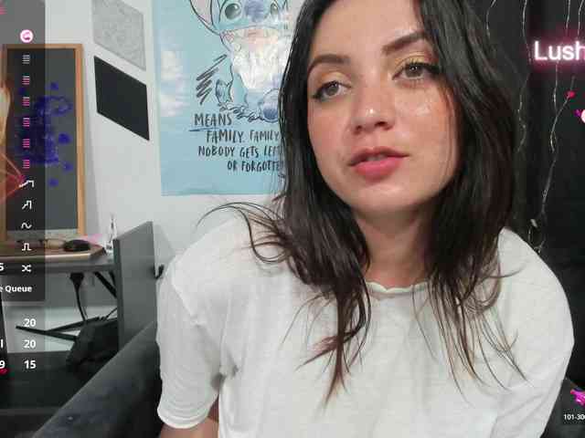 Alice_Rose webcam