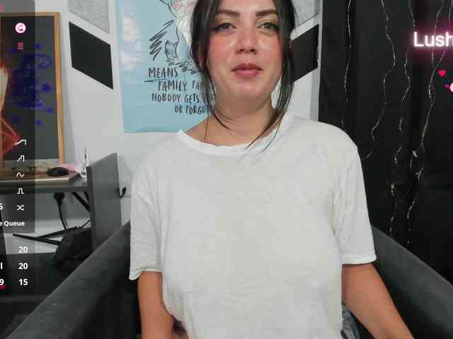 Alice_Rose webcam