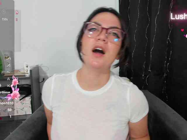 Alice_Rose webcam