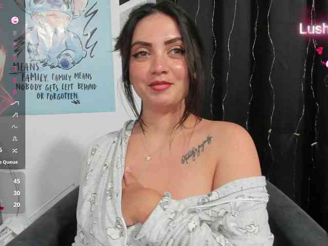 Alice_Rose webcam