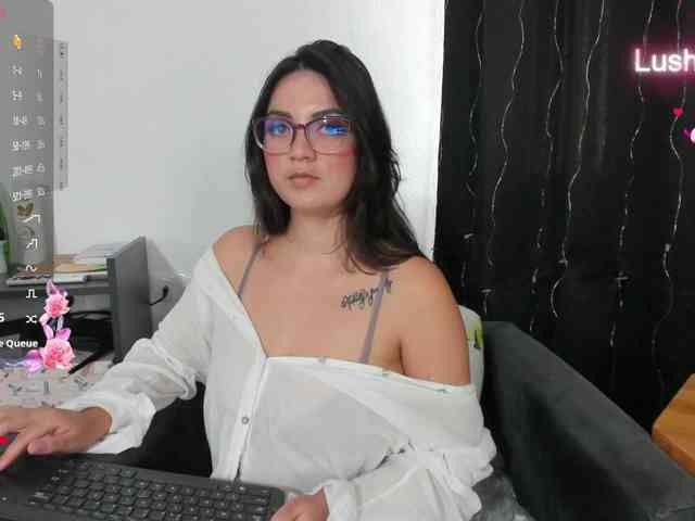 Alice_Rose webcam