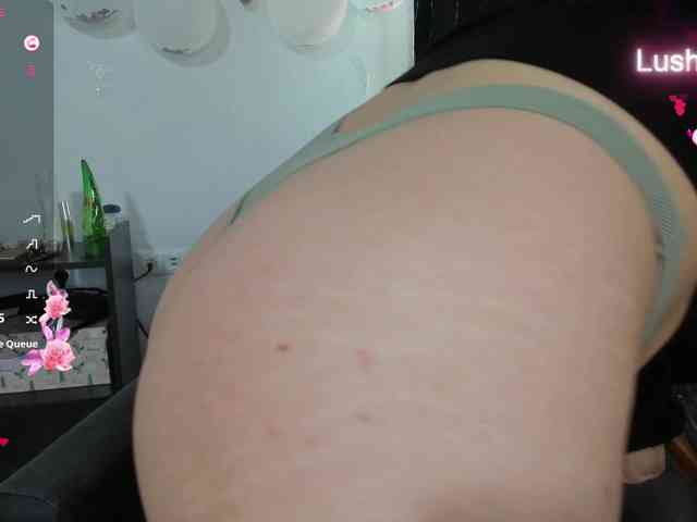 Alice_Rose webcam