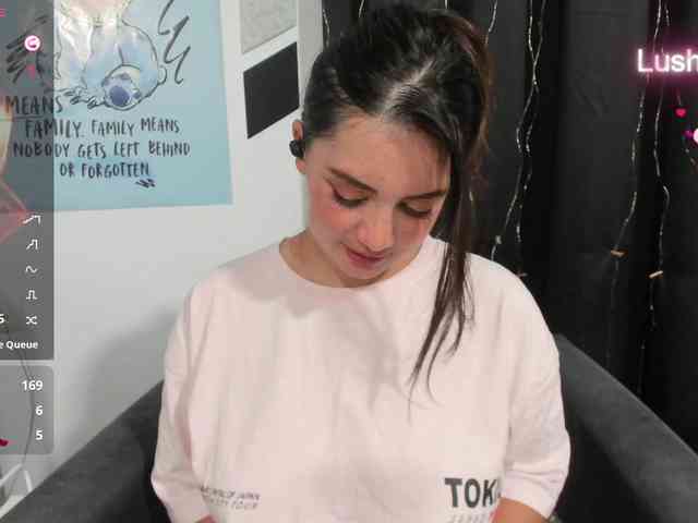 Alice_Rose webcam