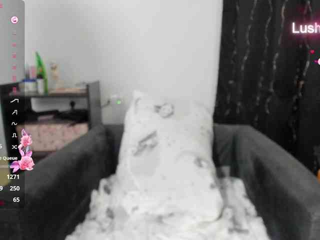 Alice_Rose webcam