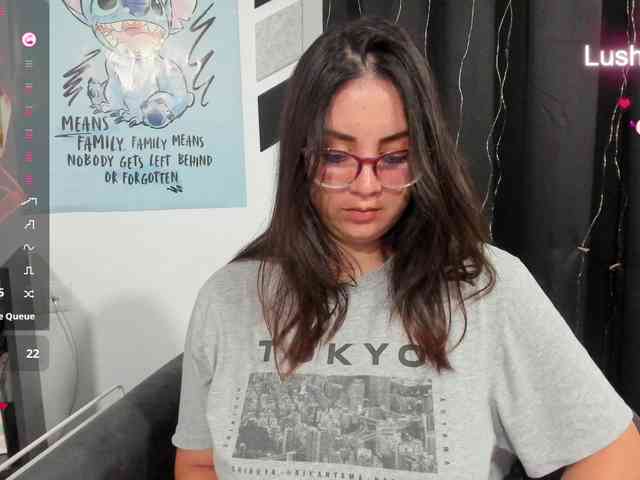 Alice_Rose webcam