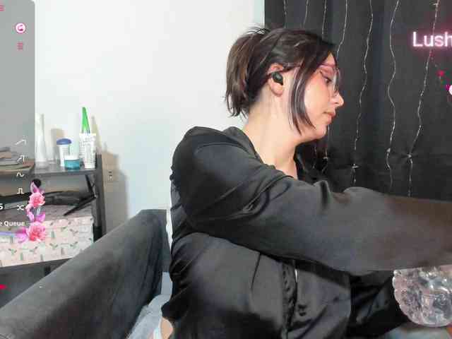 Alice_Rose webcam