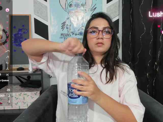 Alice_Rose webcam