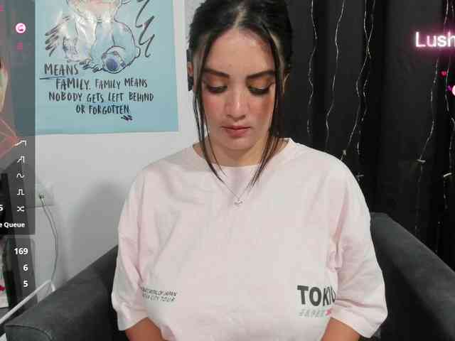 Alice_Rose webcam