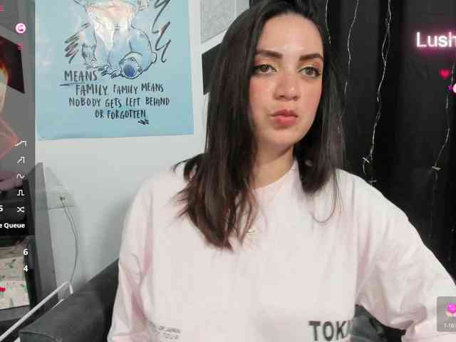 Alice_Rose webcam