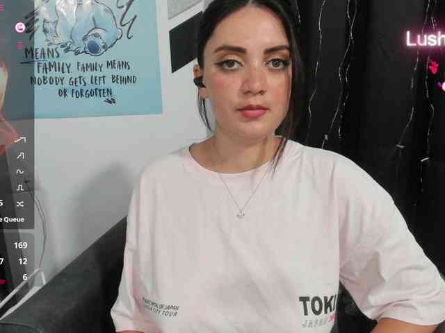 Alice_Rose webcam