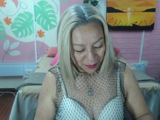 valeria-sexy