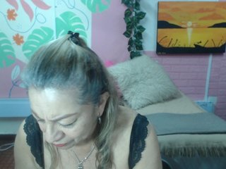 valeria-sexy Porn Show