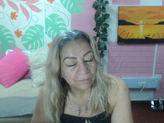 valeria-sexy
