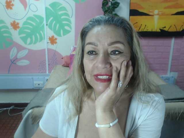 valeria-sexy