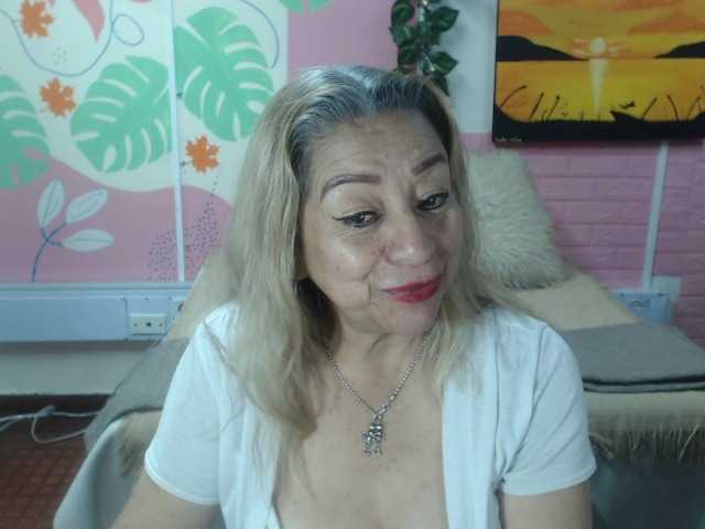 valeria-sexy