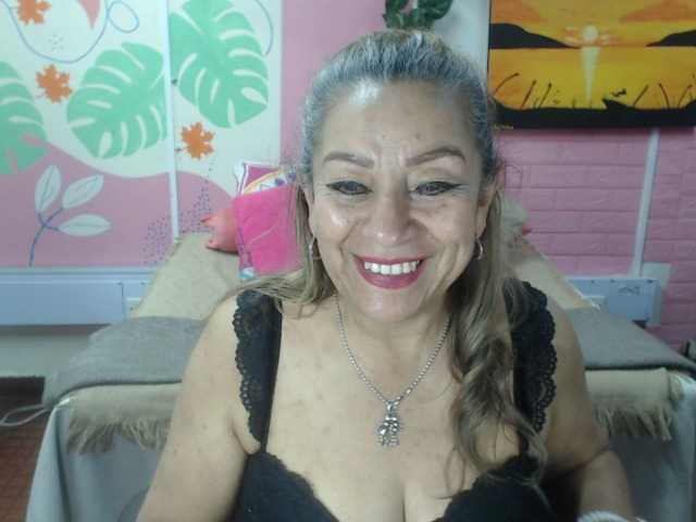 valeria-sexy