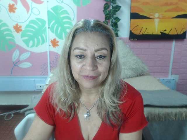 valeria-sexy