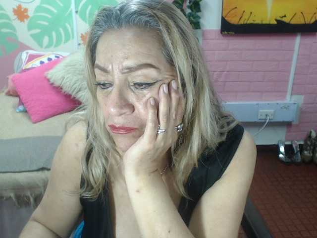 valeria-sexy