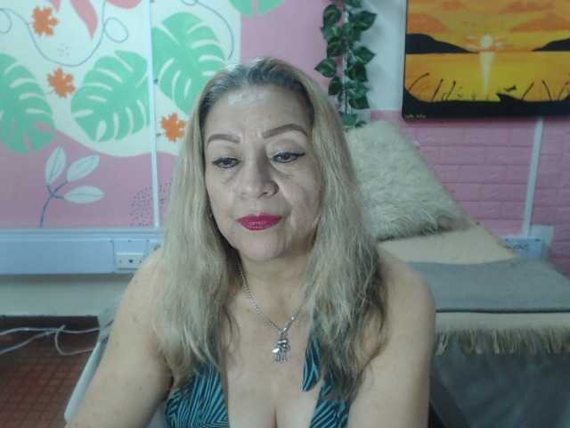 valeria-sexy