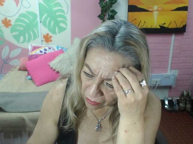 valeria-sexy