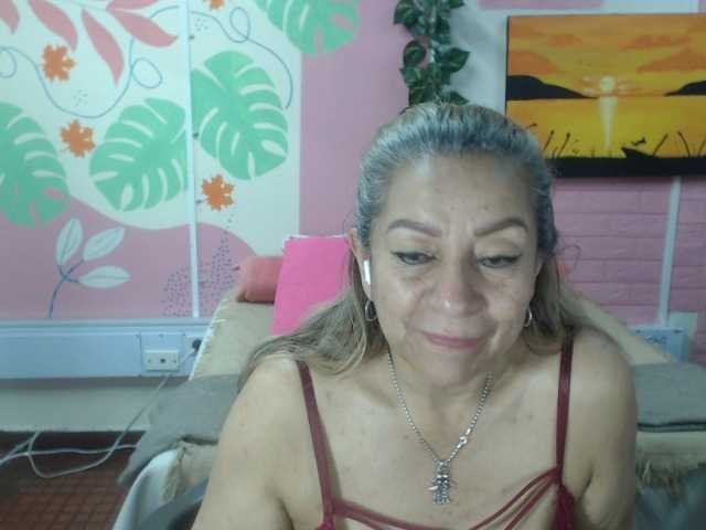 valeria-sexy