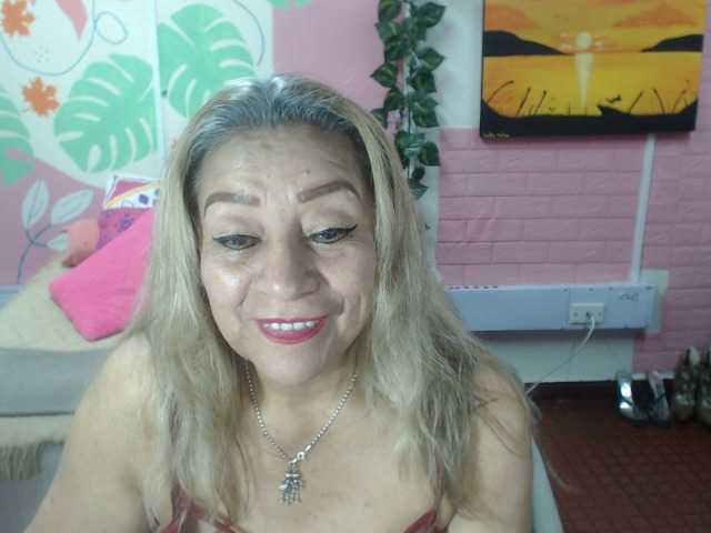 valeria-sexy