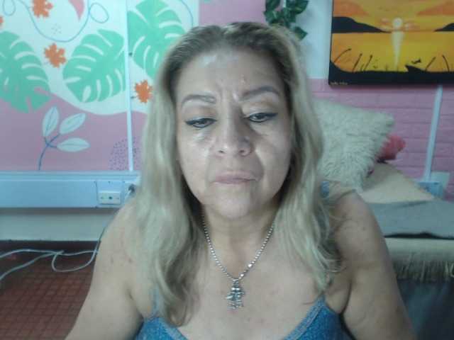 valeria-sexy