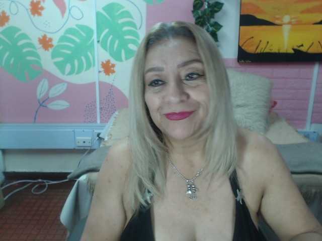 valeria-sexy