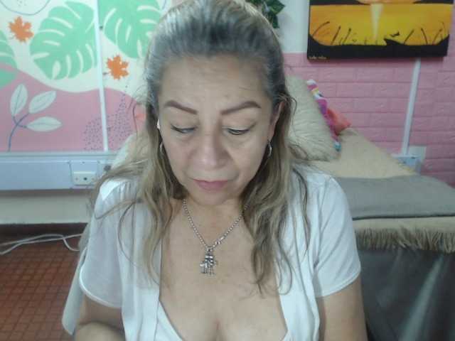 valeria-sexy