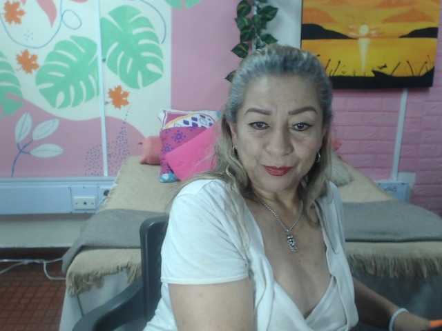 valeria-sexy