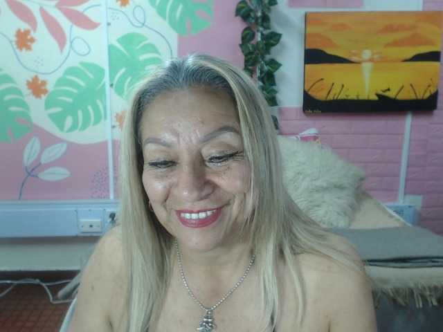 valeria-sexy