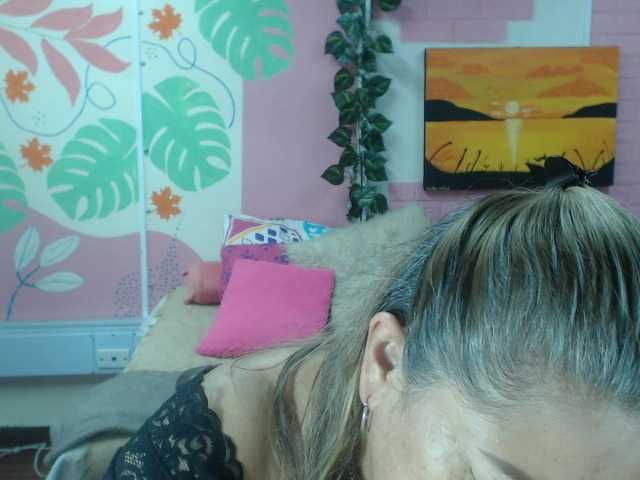 valeria-sexy