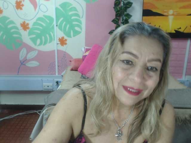 valeria-sexy