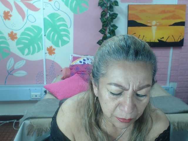 valeria-sexy