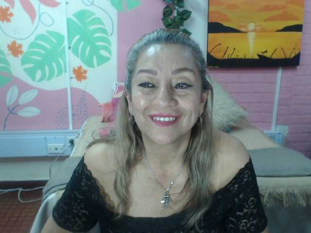 valeria-sexy