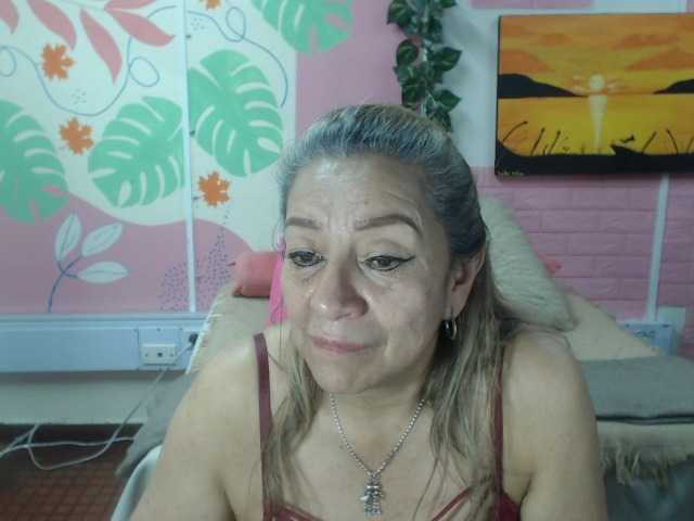 valeria-sexy