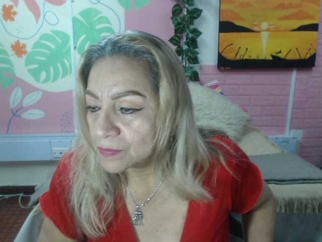 valeria-sexy