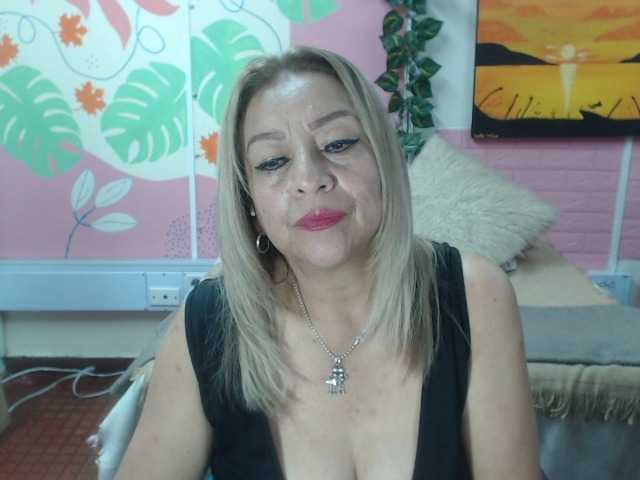 valeria-sexy