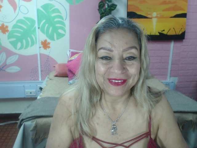 valeria-sexy