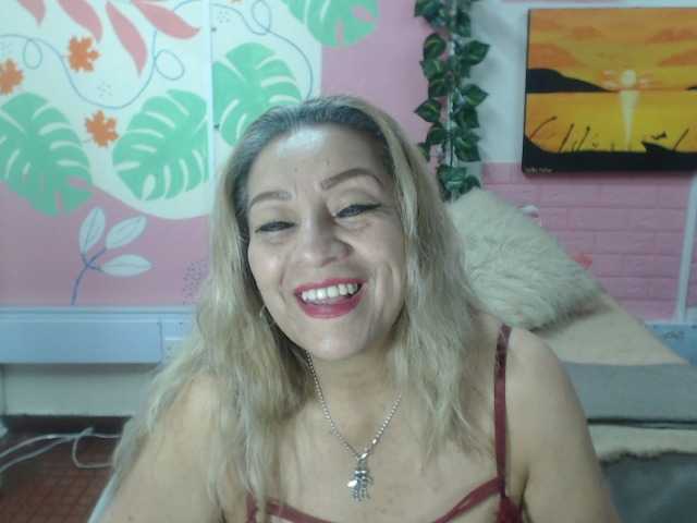 valeria-sexy