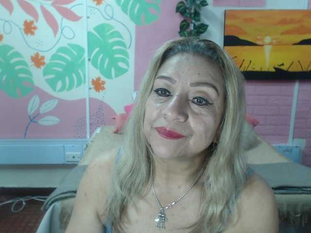 valeria-sexy