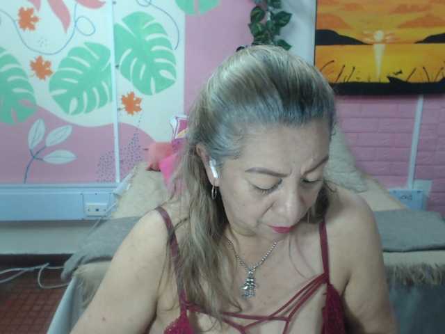 valeria-sexy