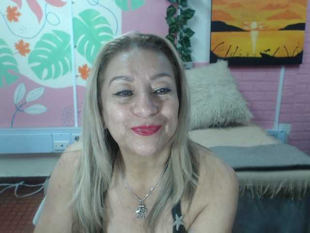 valeria-sexy