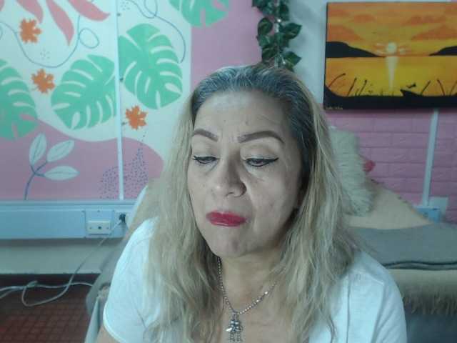 valeria-sexy