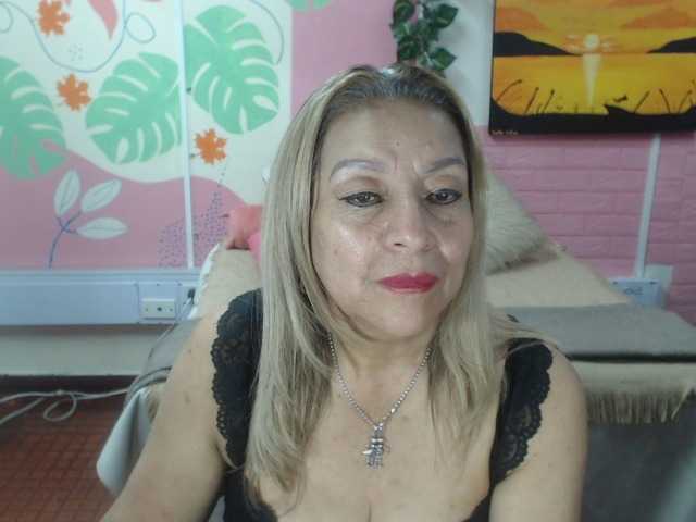 valeria-sexy live webcam show