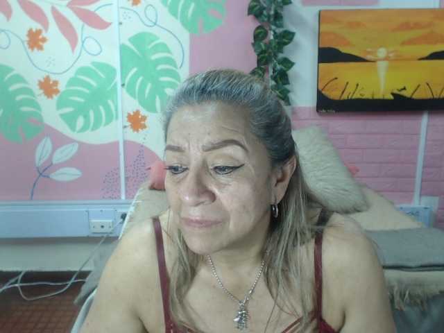 valeria-sexy