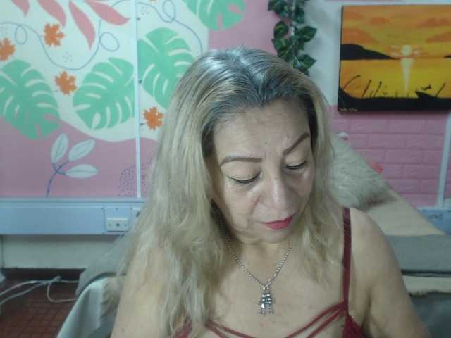 valeria-sexy